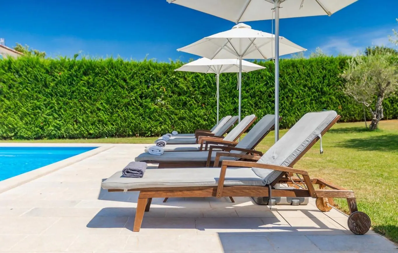 Rustic Villa Peran With Outdoor Pool In Tinjan Radetici Croatia